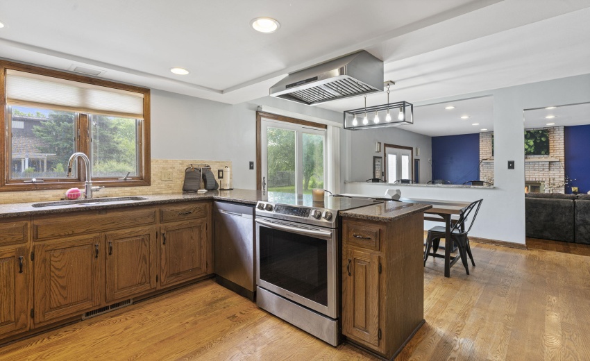 9_DanielChristopherDSC06731