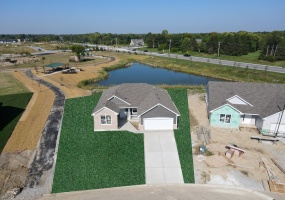 10910 Charles Drive, Winfield, Indiana, 3 Bedrooms Bedrooms, 7 Rooms Rooms,2 BathroomsBathrooms,Residential Lease,For Sale,Charles,NRA828533