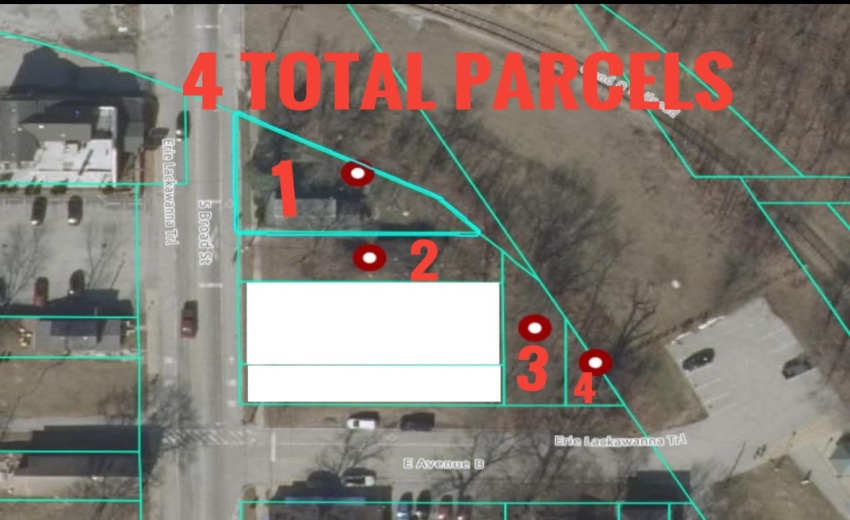 4 parcels - 219 Broad