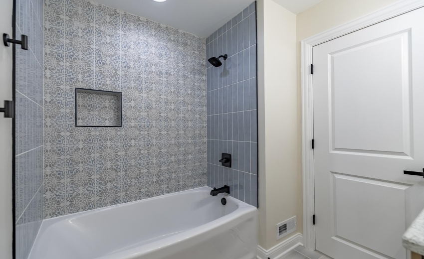 430 N Rensselaer Ave-30