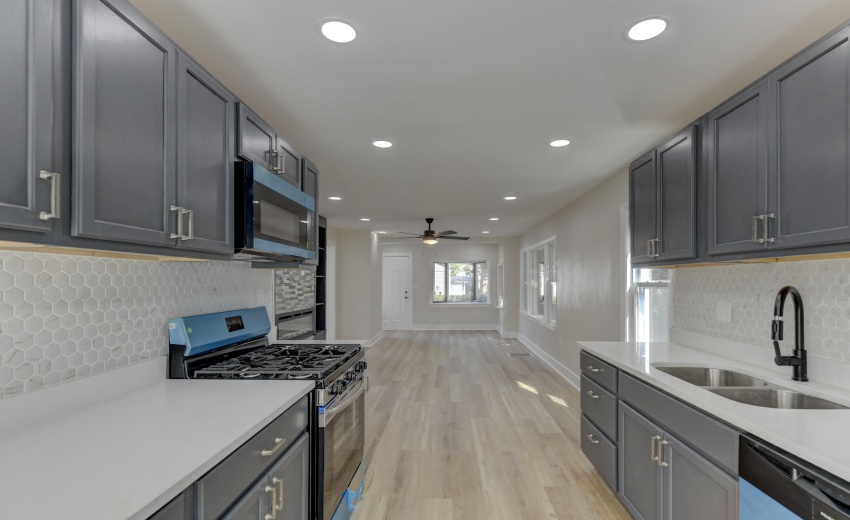 824 Elm Street-11