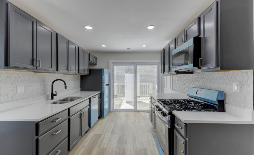 824 Elm Street-9