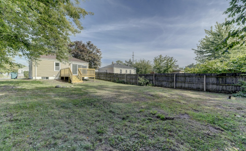 824 Elm Street-3