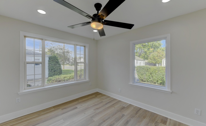 824 Elm Street-16