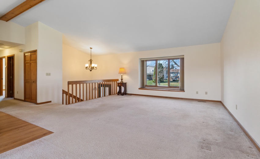 Expansive Living Space!