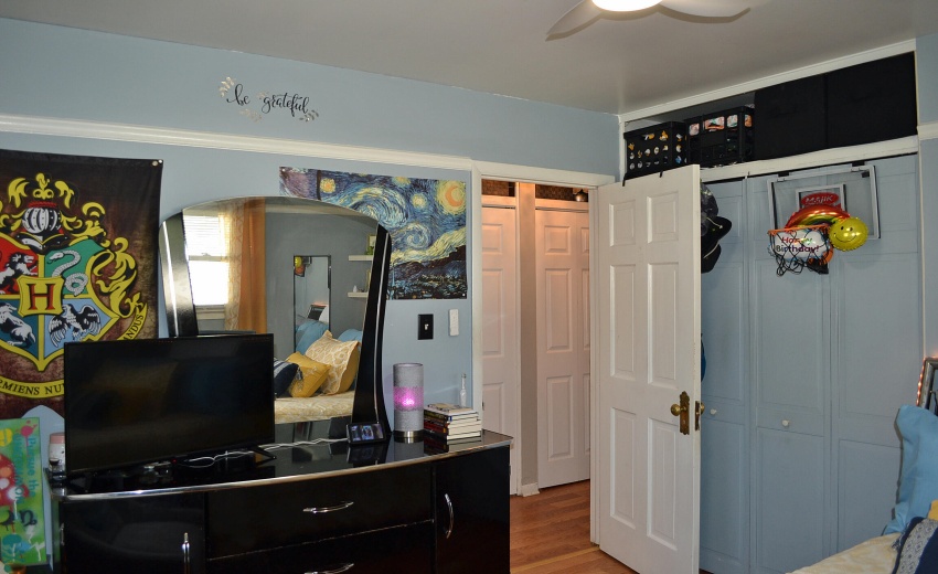 br 3 closet