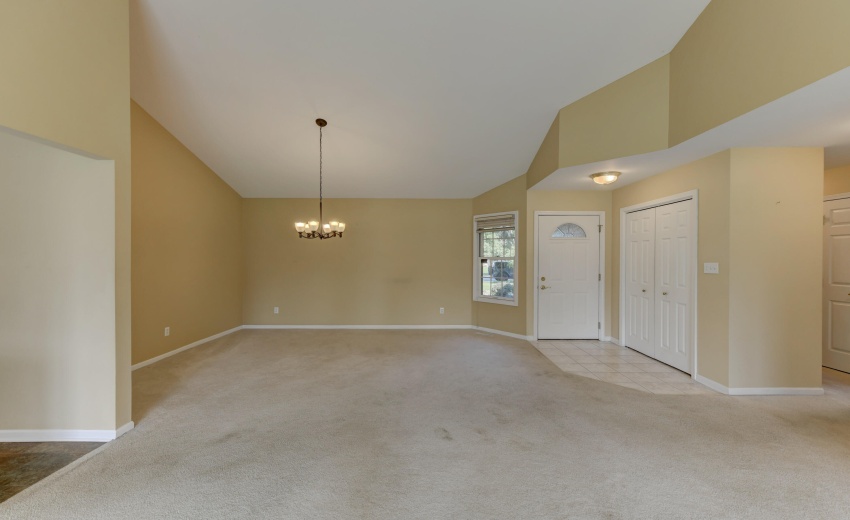 2116 Briarwood-5