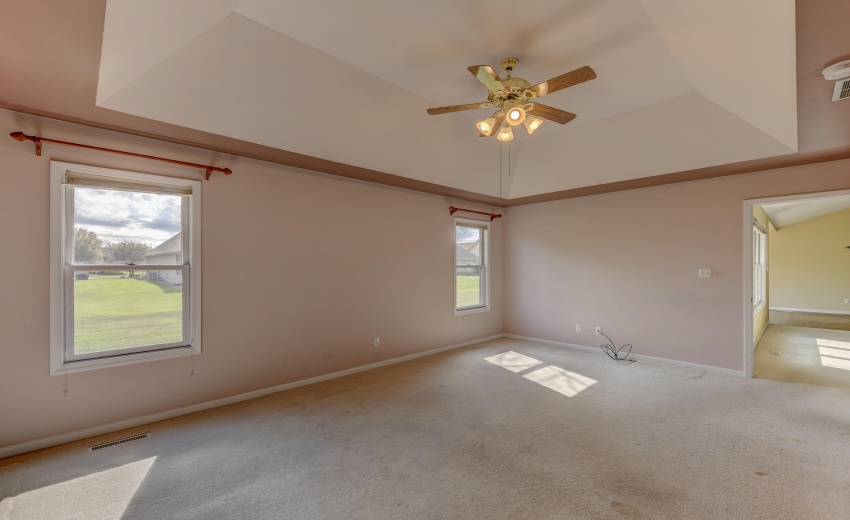 2116 Briarwood Ct-5