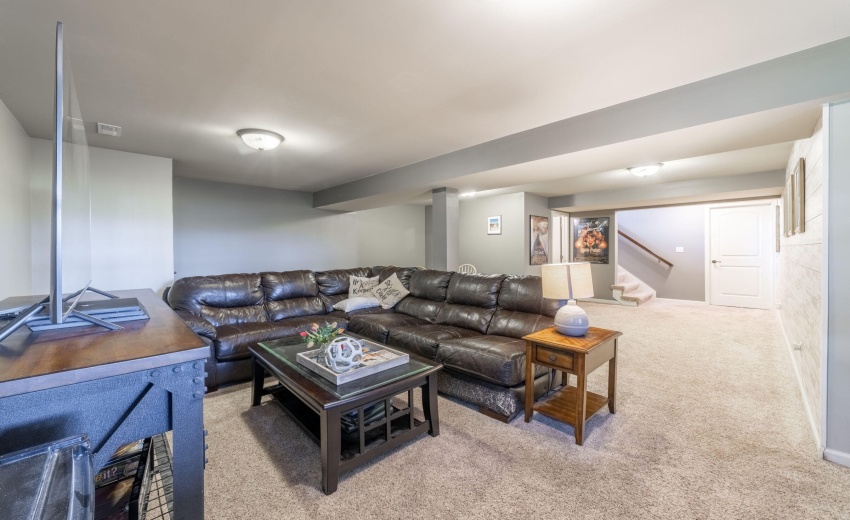 MFamilyTowerRoad0019