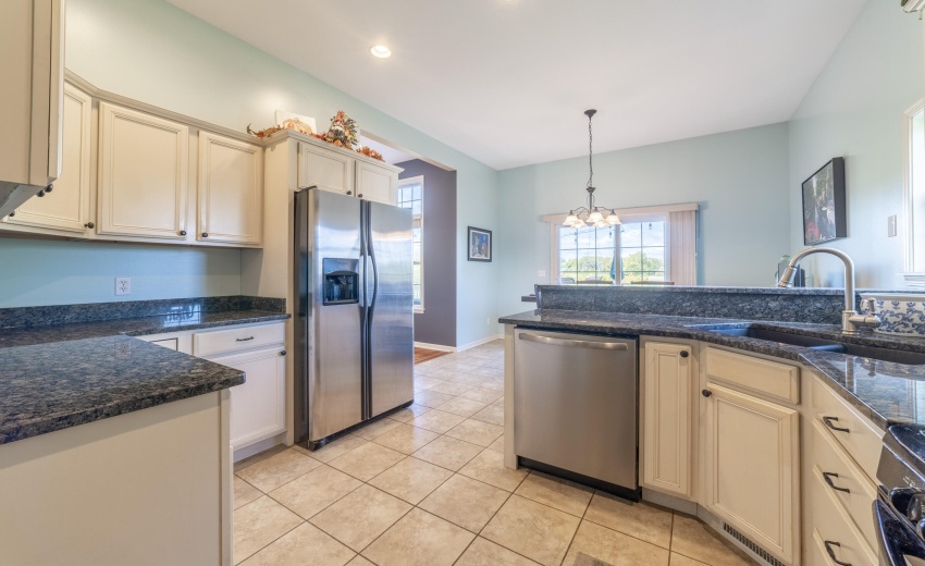 HKitchenTowerRoad0046