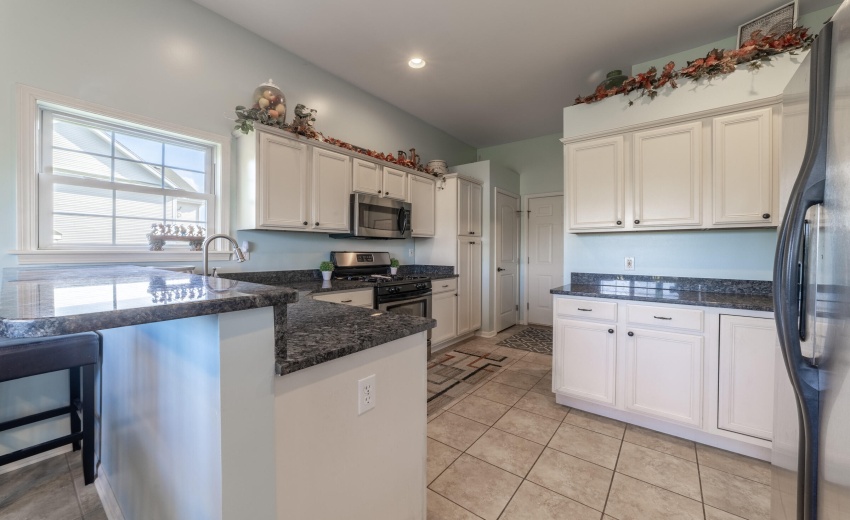 HKitchenTowerRoad0038