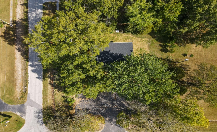 8943 N 300 W Lake Village-09