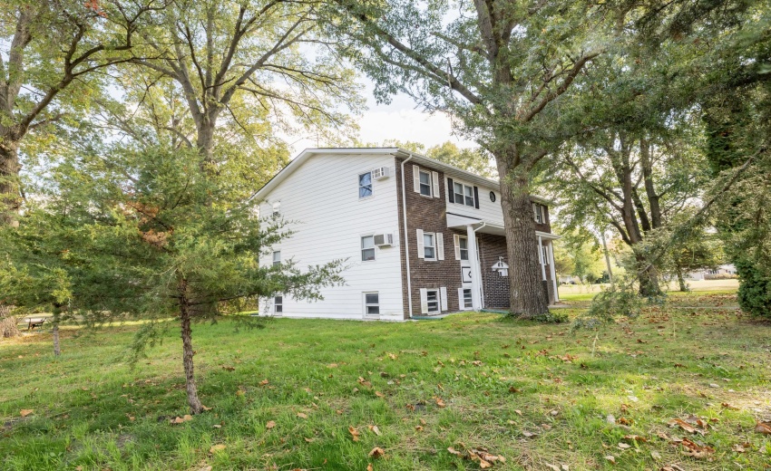 8943 N 300 W Lake Village-05