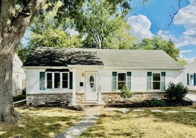 318 Pettibone Avenue, Crown Point, Indiana, 3 Bedrooms Bedrooms, 5 Rooms Rooms,1 BathroomBathrooms,Residential,For Sale,Pettibone,NRA828988