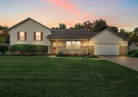 362 Kimrich Circle, Valparaiso, Indiana, 3 Bedrooms Bedrooms, 7 Rooms Rooms,3 BathroomsBathrooms,Residential,For Sale,Kimrich,NRA828990