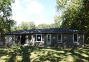 9920 In-8, Knox, Indiana, 3 Bedrooms Bedrooms, 7 Rooms Rooms,1 BathroomBathrooms,Residential,For Sale,In-8,NRA828991