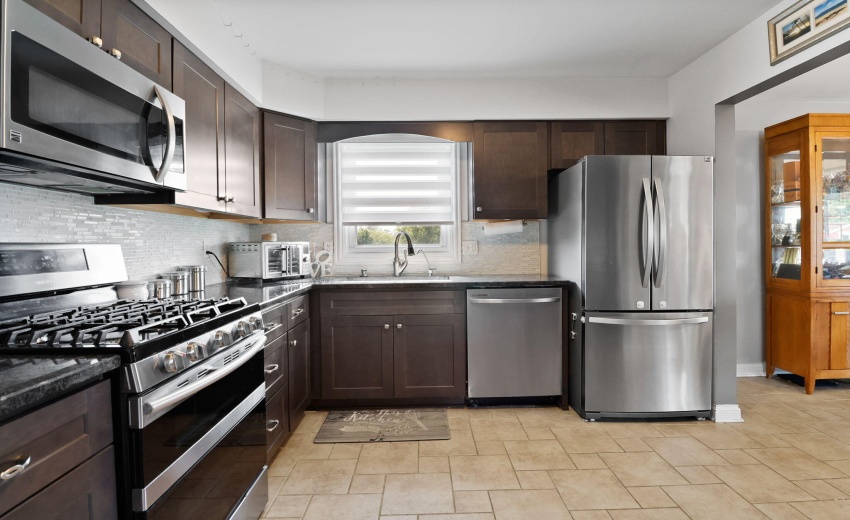 11-web-or-mls-sandwood-11