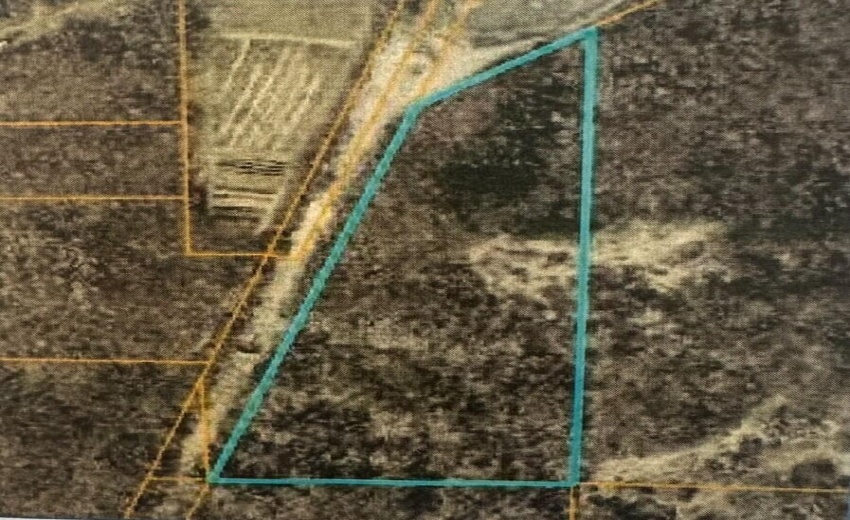 15.76  acre lot commercial
