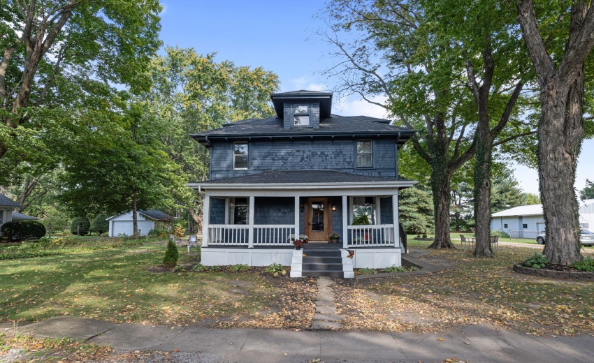 4-web-or-mls-411-e-hamilton-st