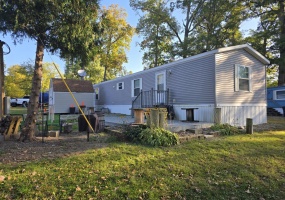 32 Ems W14a Lane, North Webster, Indiana, 2 Bedrooms Bedrooms, 4 Rooms Rooms,2 BathroomsBathrooms,Residential,For Sale,Ems W14a,NRA829532