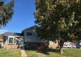 6100 Robbins Road, Portage, Indiana, 3 Bedrooms Bedrooms, 7 Rooms Rooms,2 BathroomsBathrooms,Residential,For Sale,Robbins,NRA829647