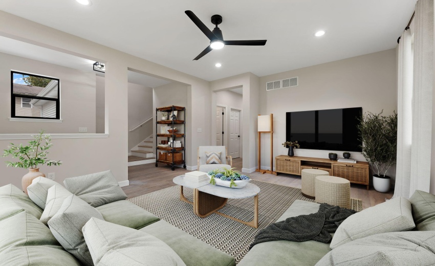 12-web-or-mls-Living room-2