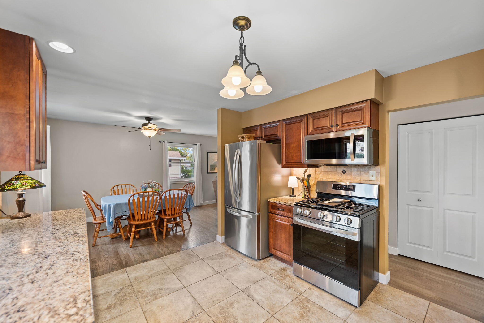 10-web-or-mls-DDP_5788