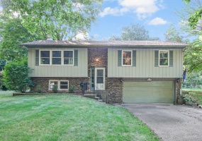 166 Woodland Drive, La Porte, Indiana, 3 Bedrooms Bedrooms, 9 Rooms Rooms,2 BathroomsBathrooms,Residential,For Sale,Woodland,NRA828168 166 Woodland Drive, La Porte, Indiana, 3 Bedrooms Bedrooms, 9 Rooms Rooms,2 BathroomsBathrooms,Residential,For Sale,Woodland,NRA828168