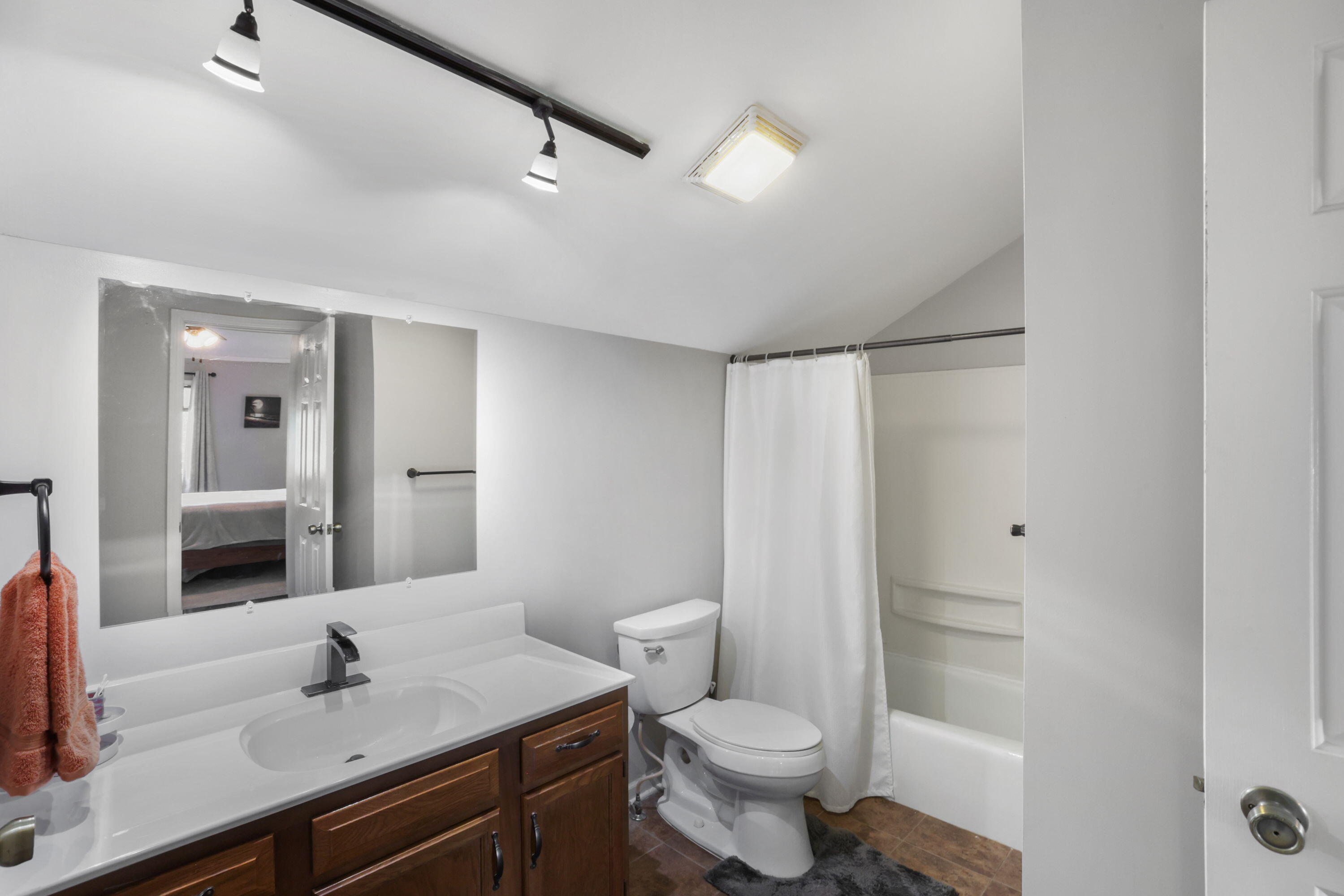 18_TonyMartinTVM_3748