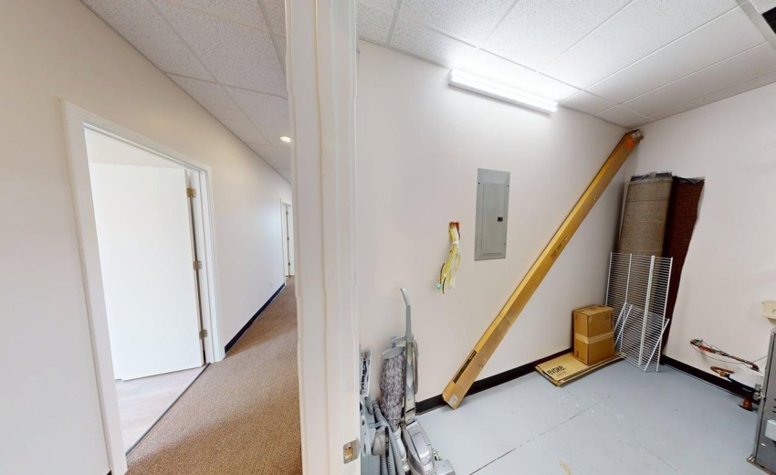 125-East-Shore-Parkway-04222026_102543