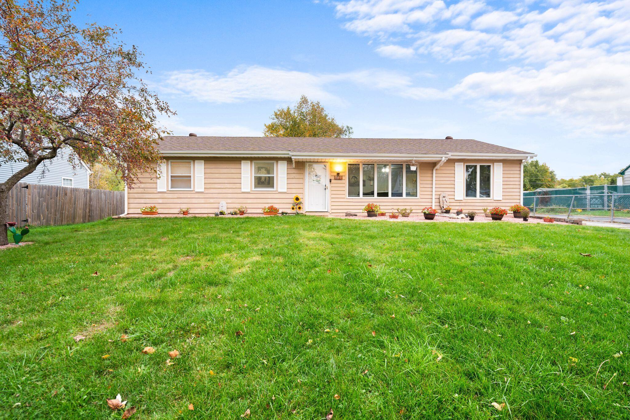 755-1 Baltimore Road, Valparaiso, Indiana, 3 Bedrooms Bedrooms, 6 Rooms Rooms,2 BathroomsBathrooms,Residential,For Sale,Baltimore,NRA829854