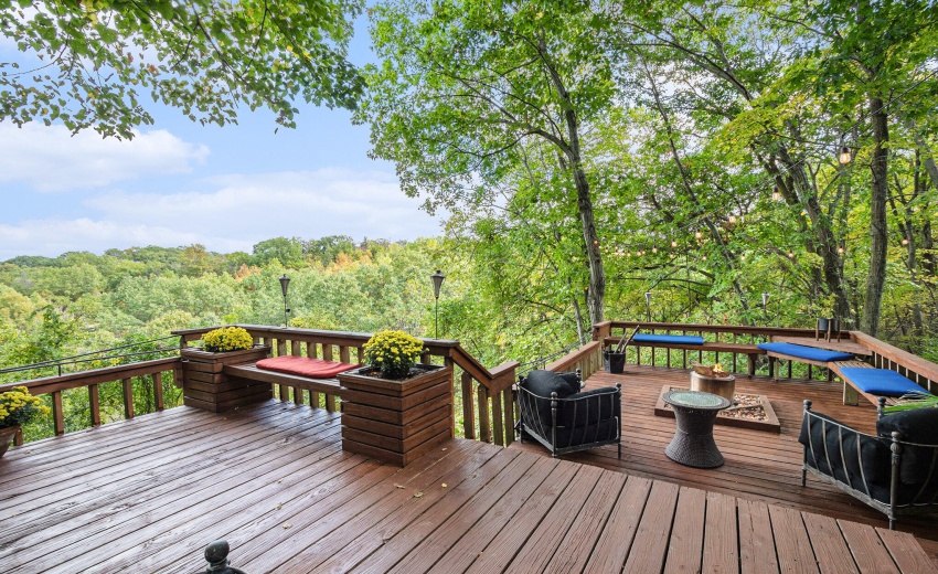 038_251023-1skylinedr-01_370