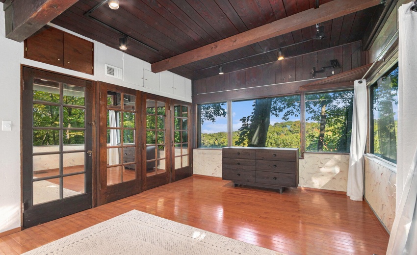 020_251023-1skylinedr-23_346