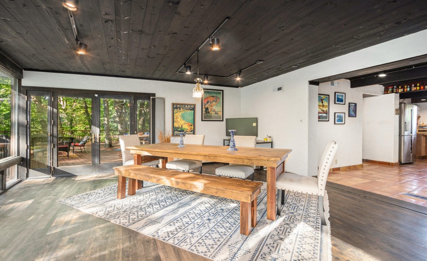 011_251023-1skylinedr-44_524