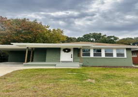 6741 Ash Place, Gary, Indiana, 4 Bedrooms Bedrooms, 10 Rooms Rooms,2 BathroomsBathrooms,Residential,For Sale,Ash,NRA829954