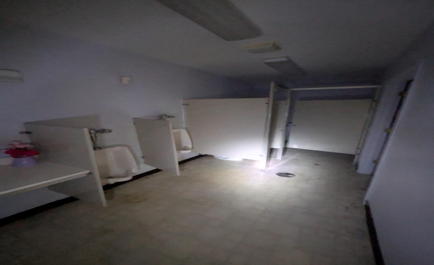 PXL_20250818_200947633