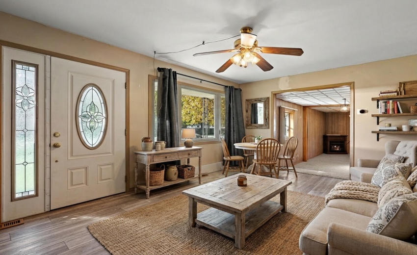 Front Living/Dining Area