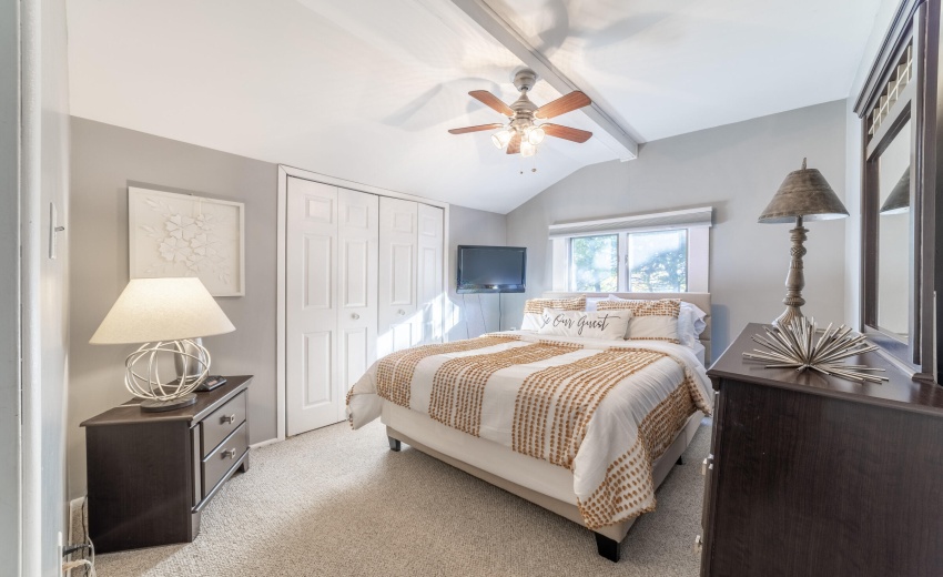 LSecondBedOakwood0038