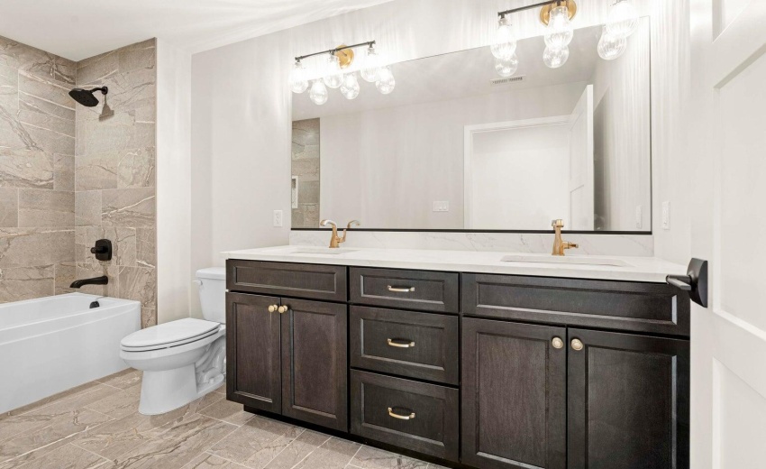 Switch main bath
