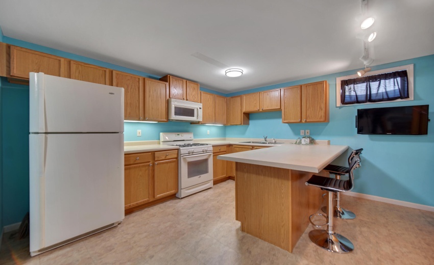 Full Kitchen in Lower Level