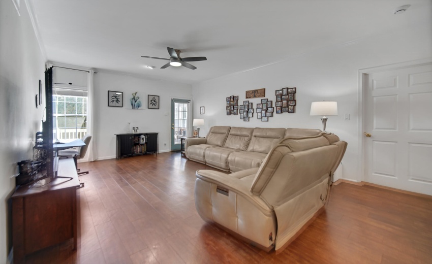 Door to Three Seasons Room