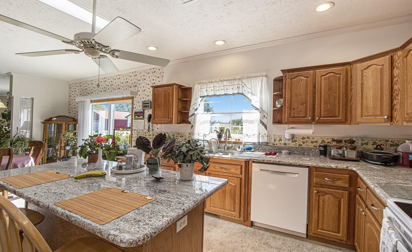 006_251029-8008wcountyrd350s-25_566