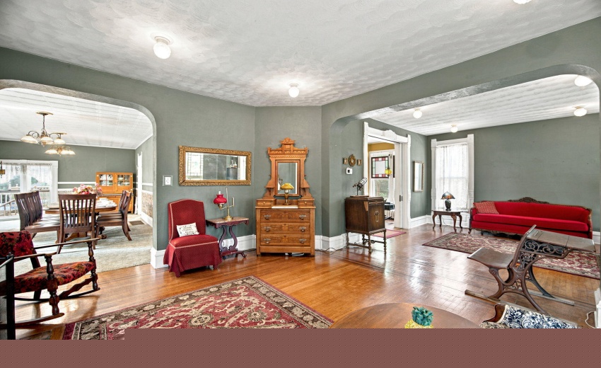 14-web-or-mls-623 W Milroy-13