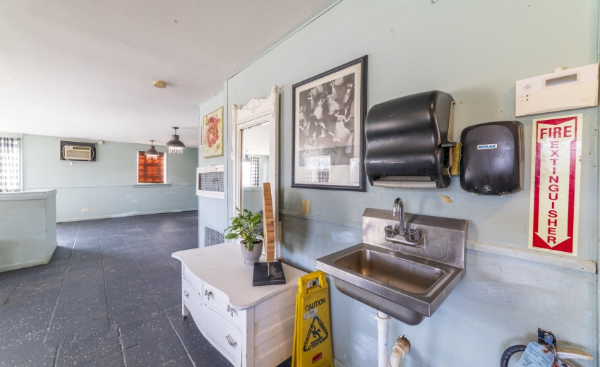 FOfficeRoseEllen0017