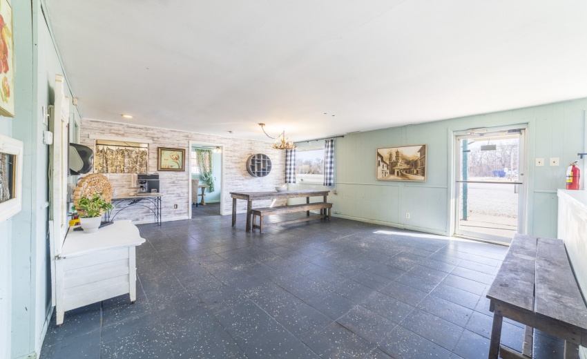 DDiningRoseEllen0010