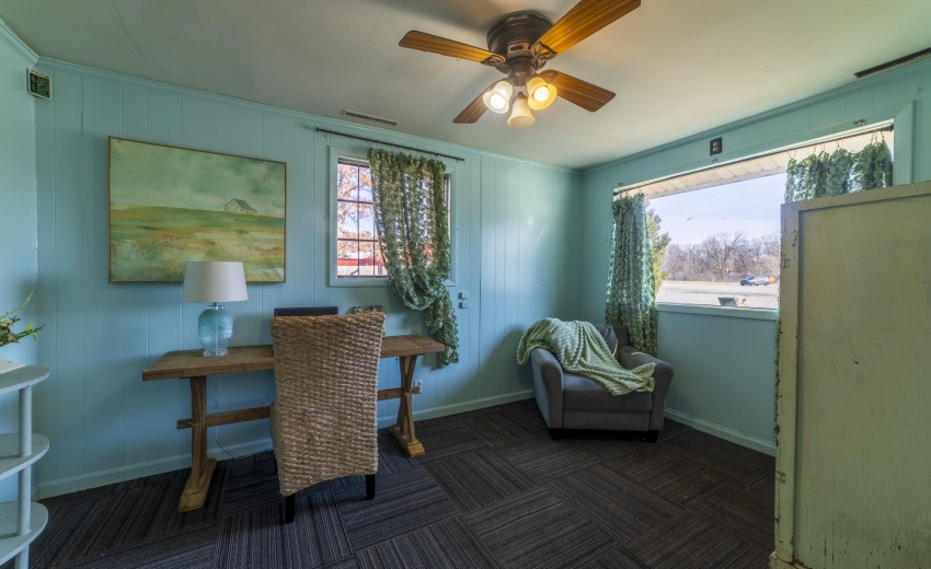 FOfficeRoseEllen0015