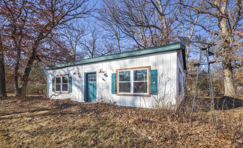 JSecondBuildingRoseEllen0002