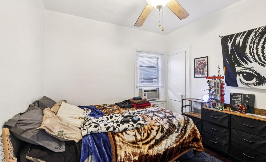 12-web-or-mls-W 41st Ave-S1211-012