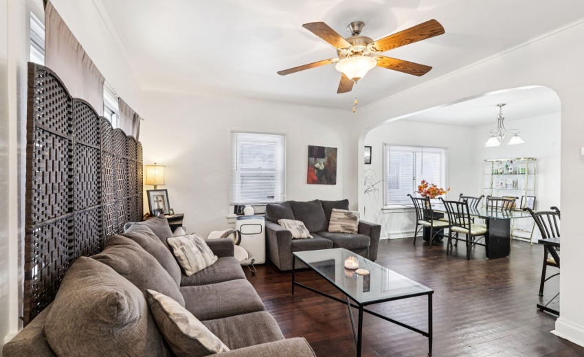 7-web-or-mls-W 41st Ave-S1211-007