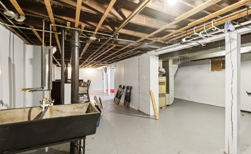 20-web-or-mls-W 41st Ave-S1211-020